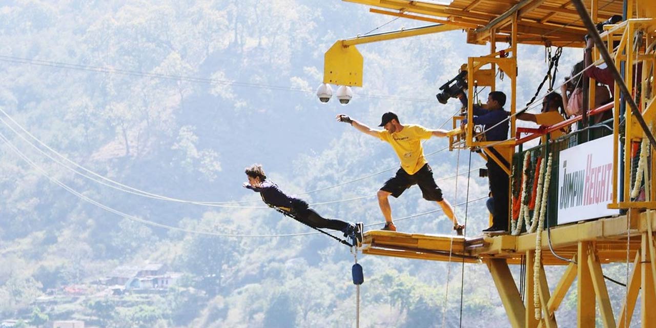 Jumpin Heights / Bungee Jumping Rishikesh