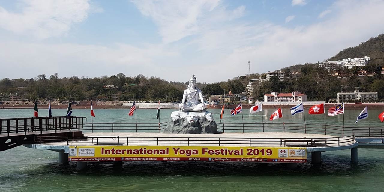 Lord Shiva Statue Rishikesh