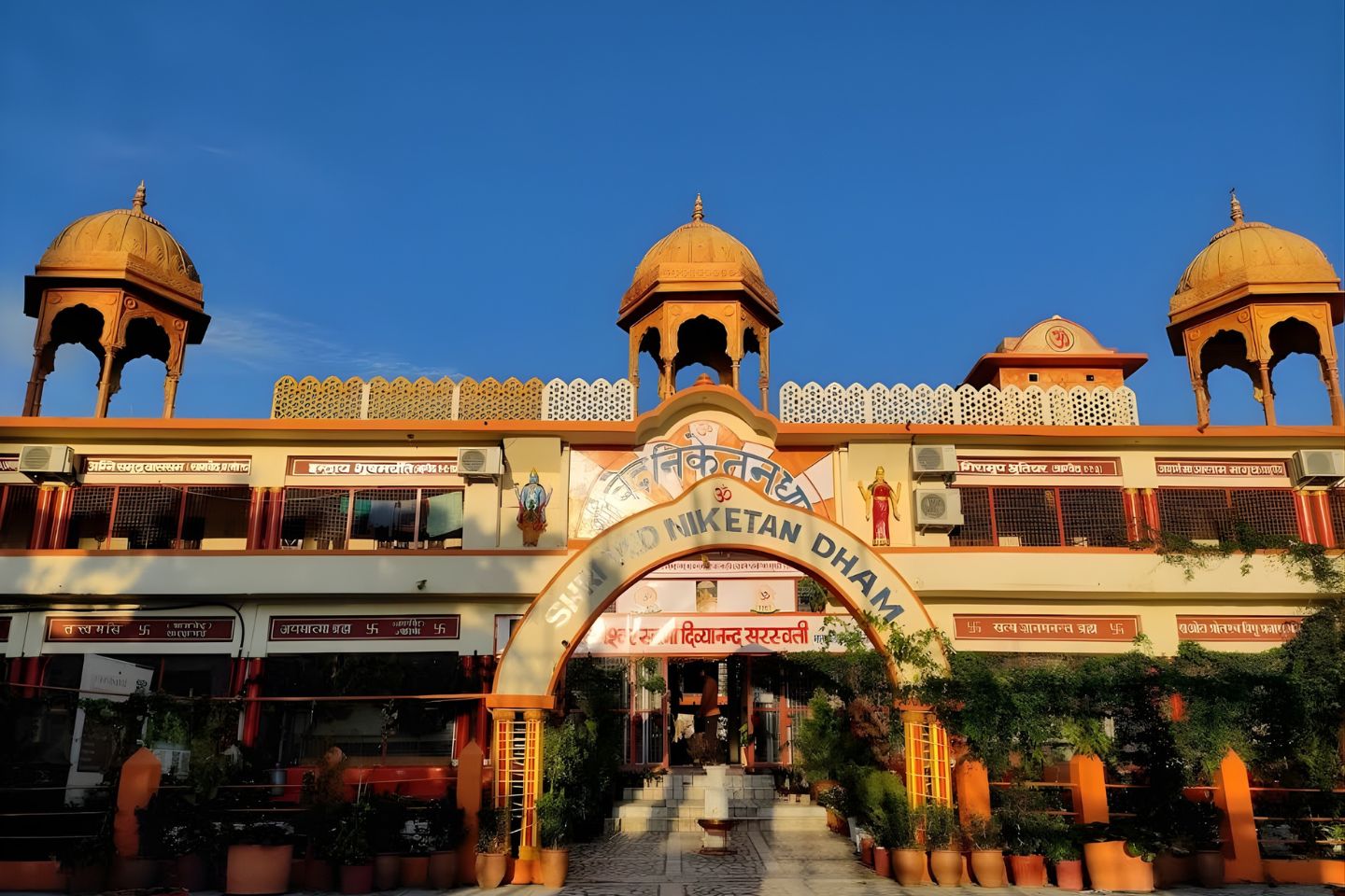 Ved Niketan Dham Ashram Rishikesh